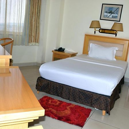 Civitas Hotel Kigali Ngoại thất bức ảnh