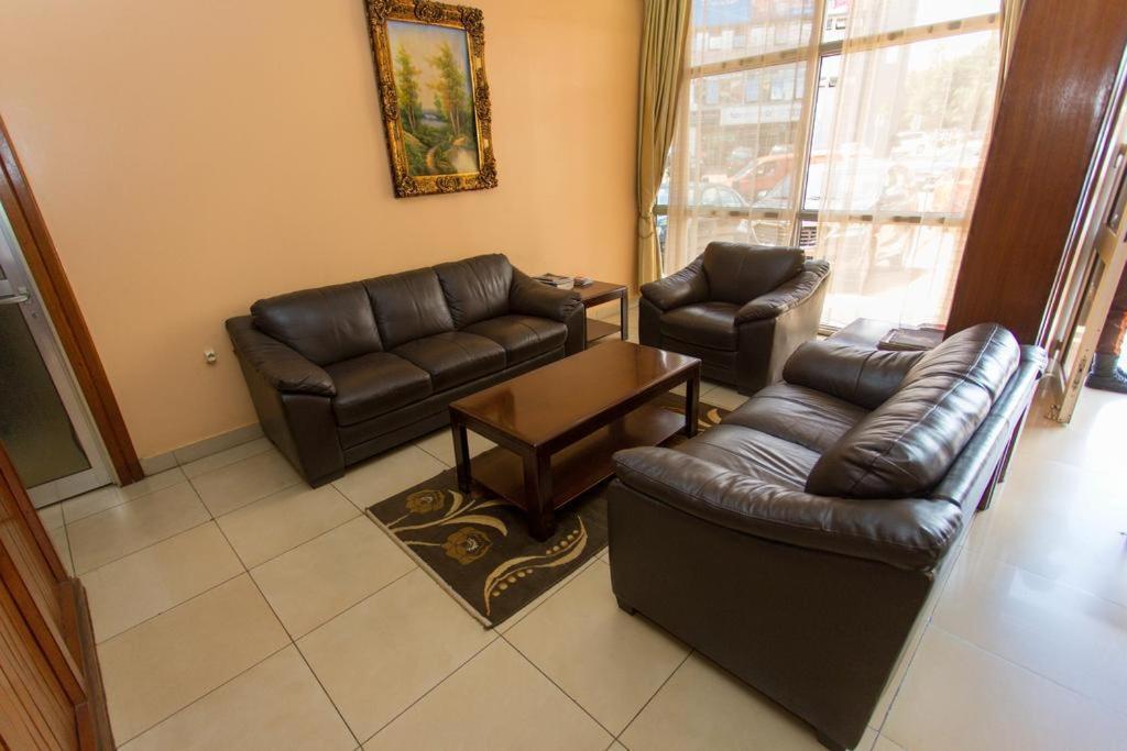 Civitas Hotel Kigali Ngoại thất bức ảnh