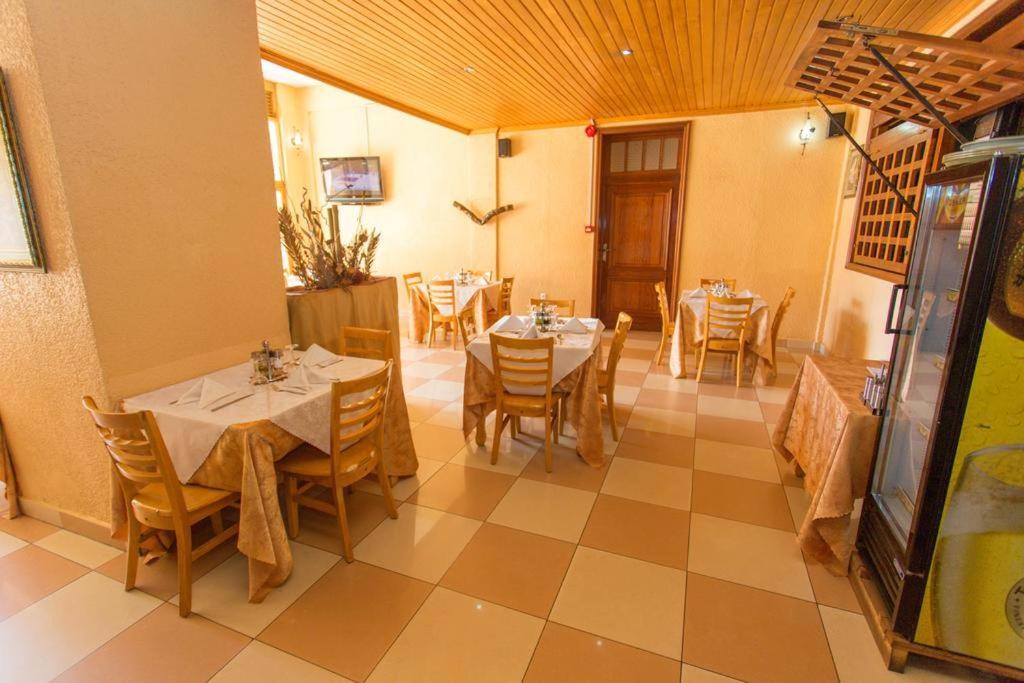 Civitas Hotel Kigali Ngoại thất bức ảnh
