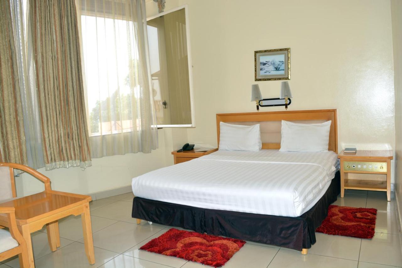 Civitas Hotel Kigali Ngoại thất bức ảnh